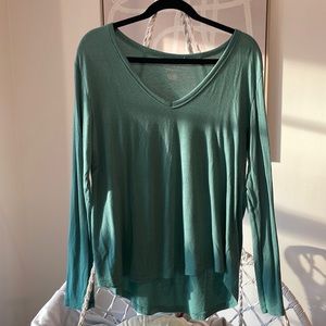 American Eagle long sleeve soft and sexy american eagle v neck shirt